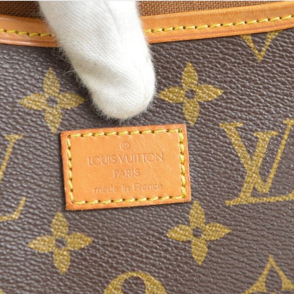 AUTHENTIC LOUIS VUITTON MONOGRAM SAUMUR 35 MADE IN FRANCE AR1924 - Picture 13 of 16